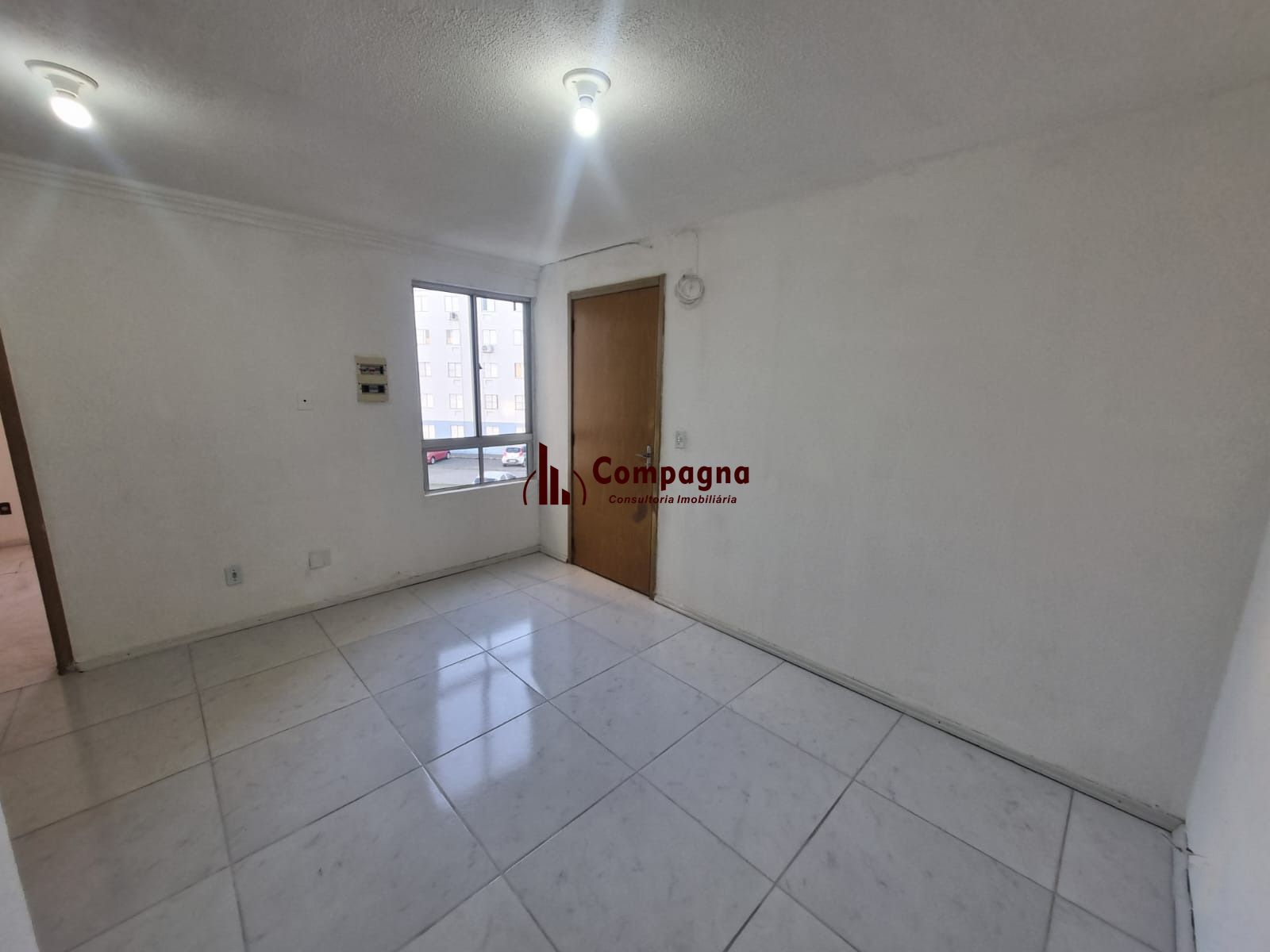 Excelente apartamento de 2 dormitórios, desocupado para venda  no bairro Partenon em Porto Alegre/RS. — foto 3