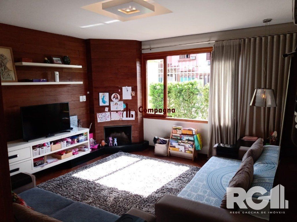 Casa 4 quartos à venda, 300m², Jardim Itu - Porto Alegre — foto 2