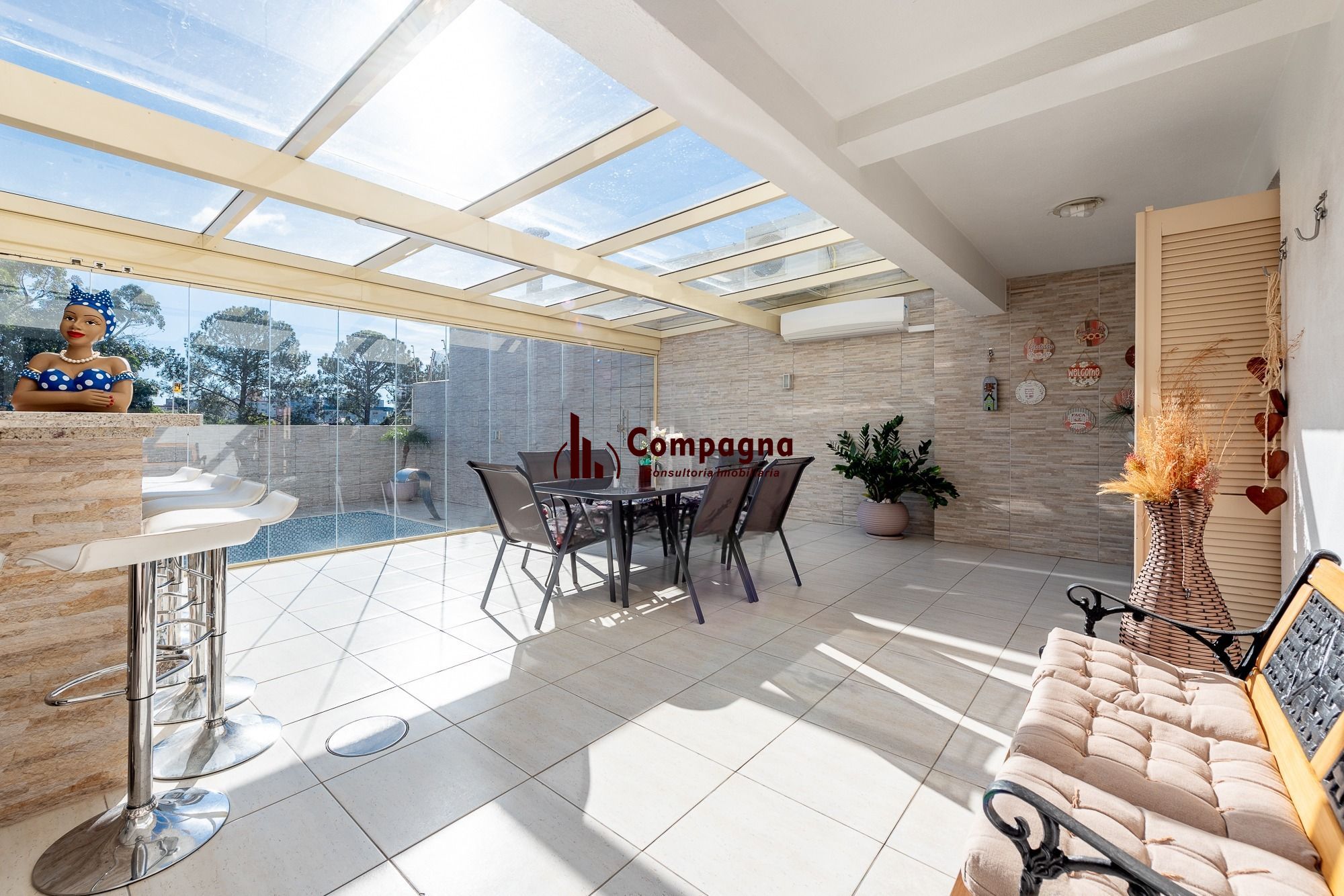 Casa  4 Dormitórios, Suíte Master, Piscina e espaço Gourmet no Jardim Planalto — foto 5