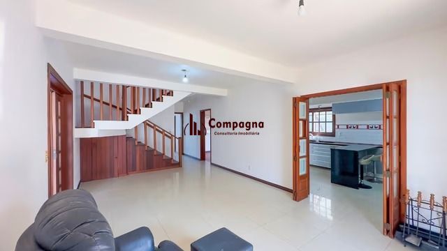 Casa térrea com 3 dormitórios, piscina, espaço gourmet com churrasqueira. — foto 3