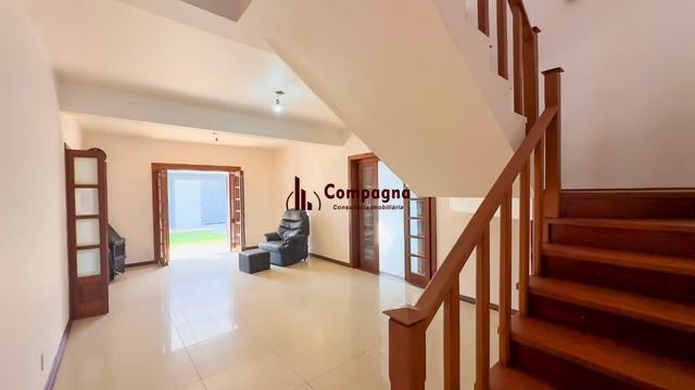Casa térrea com 3 dormitórios, piscina, espaço gourmet com churrasqueira. — foto 4