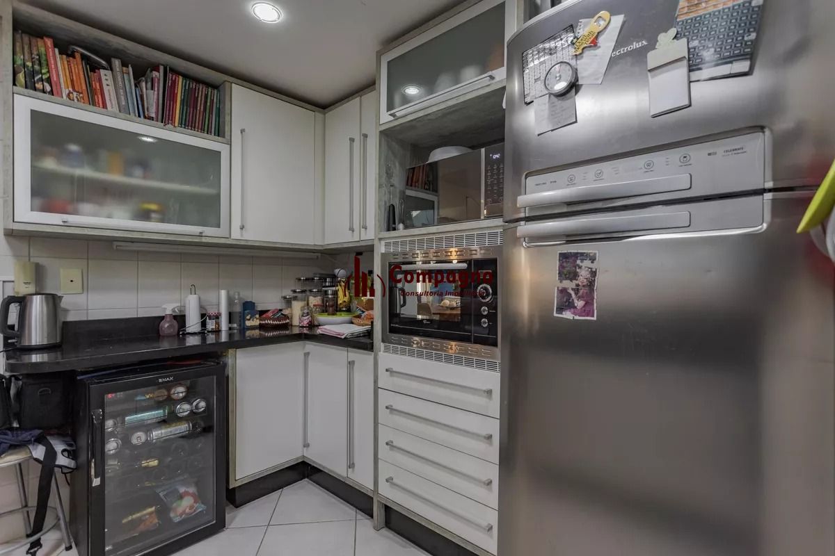 Casa em condomínio com 3 dormitórios, suíte e 2 vagas — foto 5