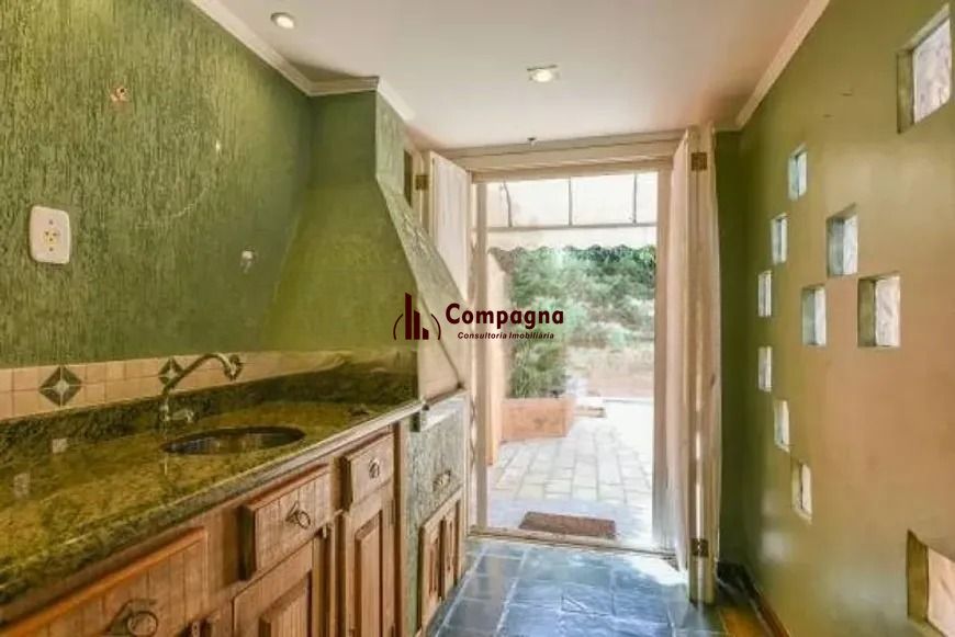 Casa térrea com piscina, jardim e 3 dormitórios Jardim Botanico — foto 4