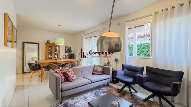Casa em Condomínio com 4 quartos suíte master - patio amplo, Bairro Ecoville