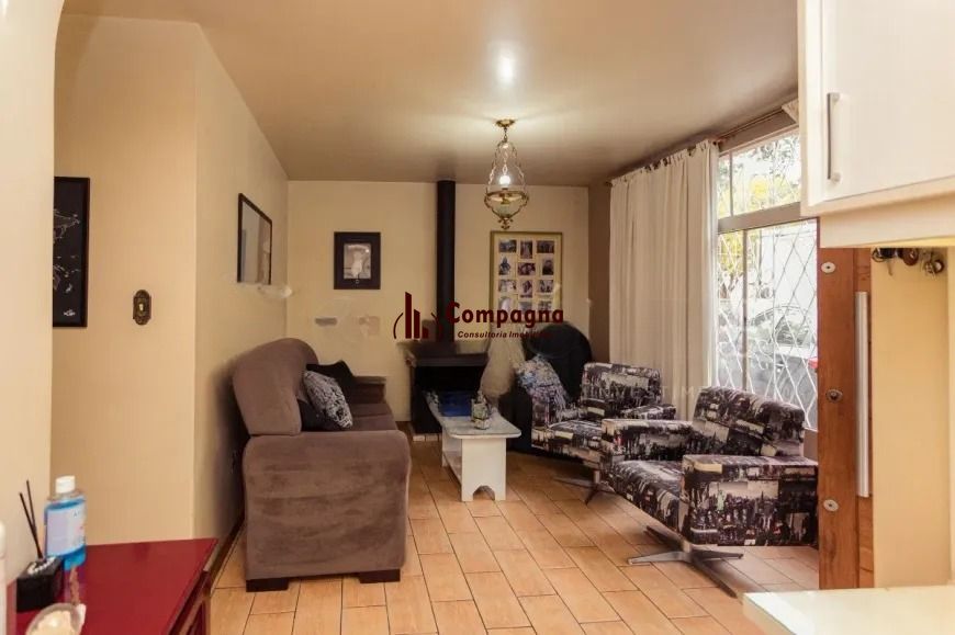 Casa térrea  com 200m² privativos, 3 quartos, Rua Sylvio Sanson - Sarandi — foto 3