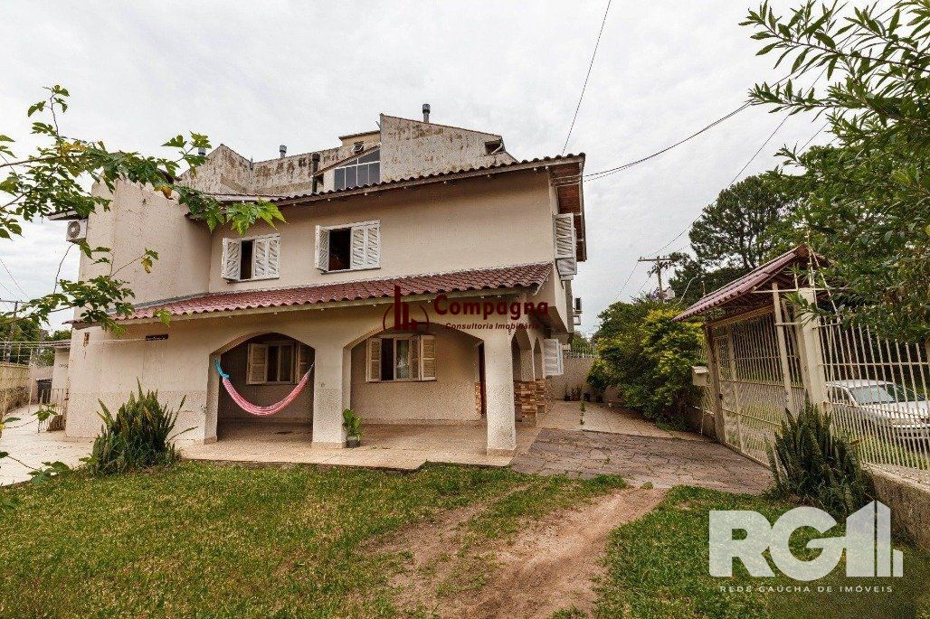 Casa 5 quartos à venda, 253m², Jardim Itu - Porto Alegre