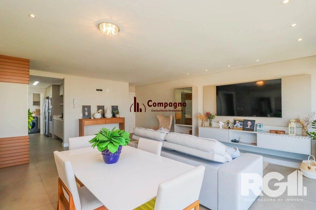 Apartamento com 3 Dormitórios, Suíte e Vaga Dupla – Andar Alto — foto 4