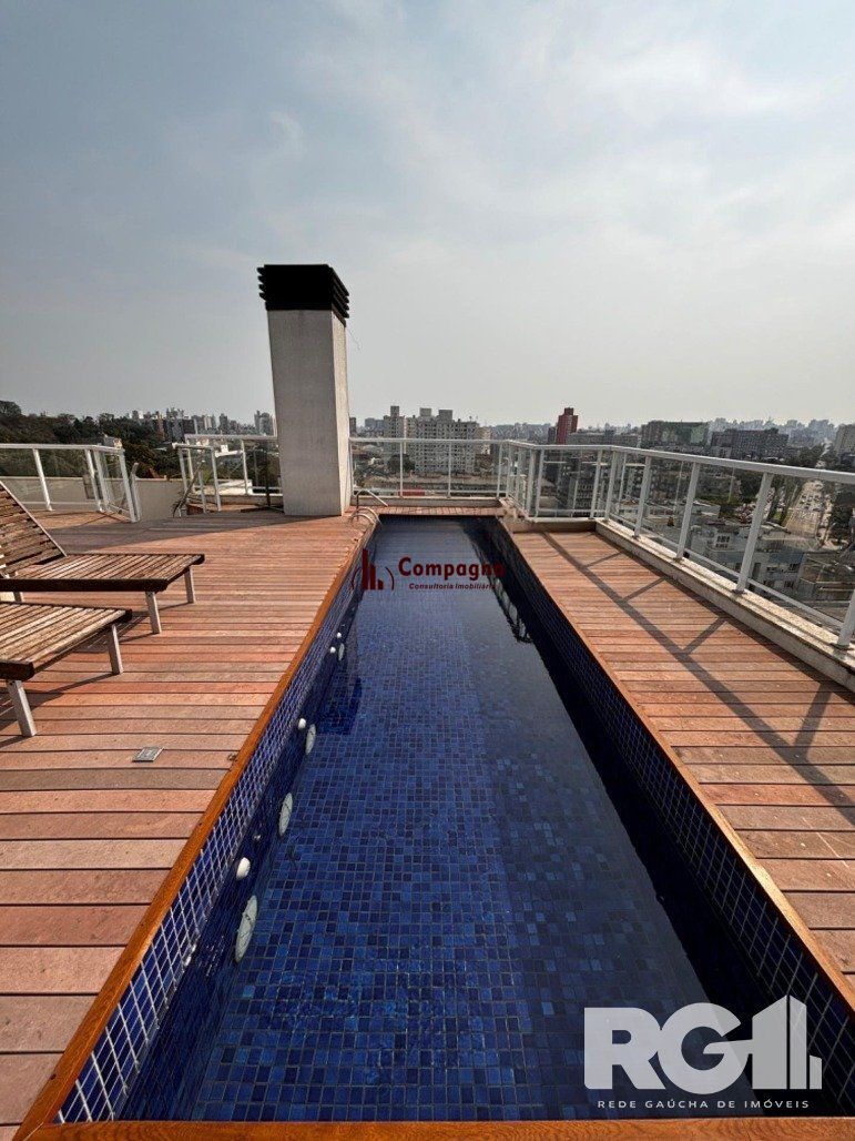 Apartamento pra investidor, 1 dormitório 51m², privativos 01 vaga locado. TOTALMENTE MOBILIADO R. Plácido de Castro - Azenha - Porto Alegre