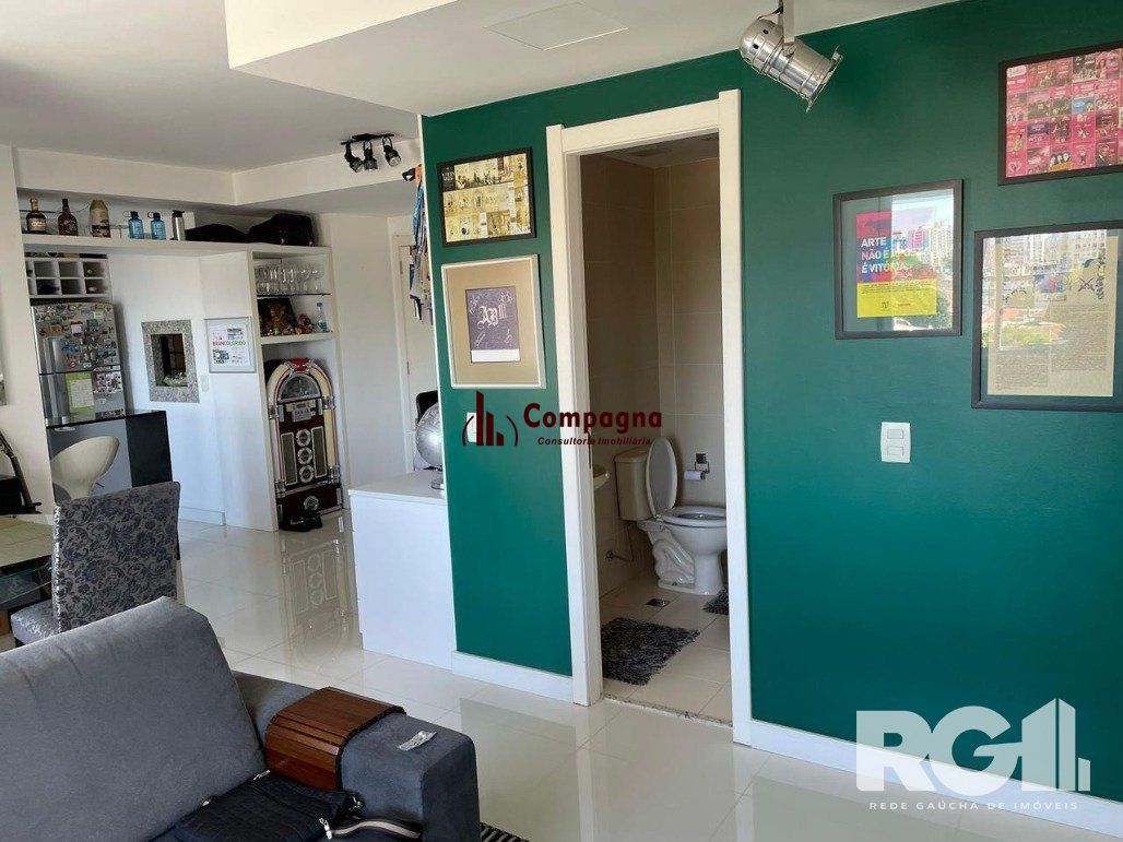 Apartamento à venda com 2 dormitórios transformado em 1 (facilmente reversível), suíte, com  69,04m², 2 vagas de garagem. — foto 2