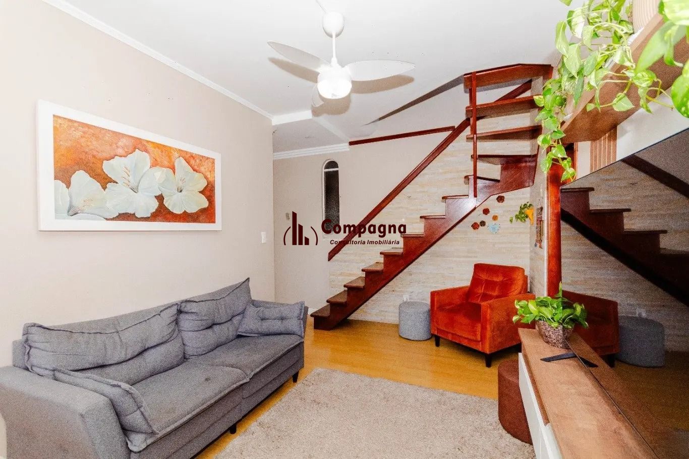 Ótima cobertura, 2 dormitórios e 1 dependência de empregada e 1 vaga coberta. — foto 5