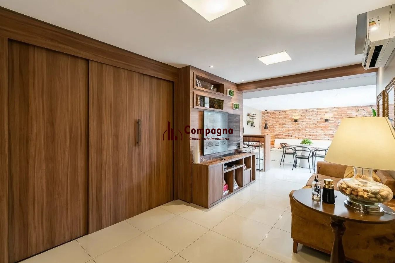 Apartamento Garden 3 dorm, semimobliado com Pátio no Bairro Santana — foto 5