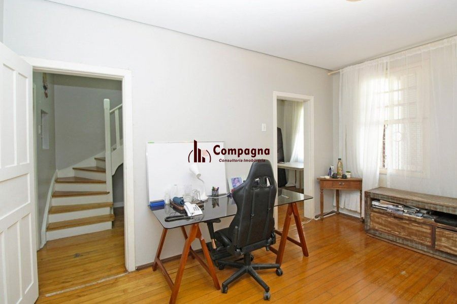 Casa 4 dormitórios, 220m² privativos,  RuaGeneral Couto de Magalhães — foto 5