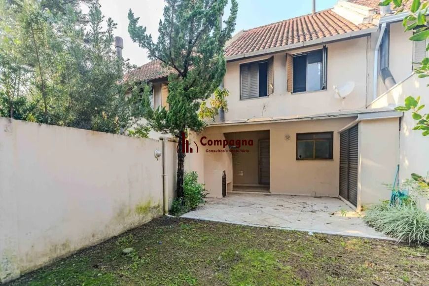 Casa em condomínio com 3 dormitórios, suíte, sótão e lazer completo – 106m² — foto 2