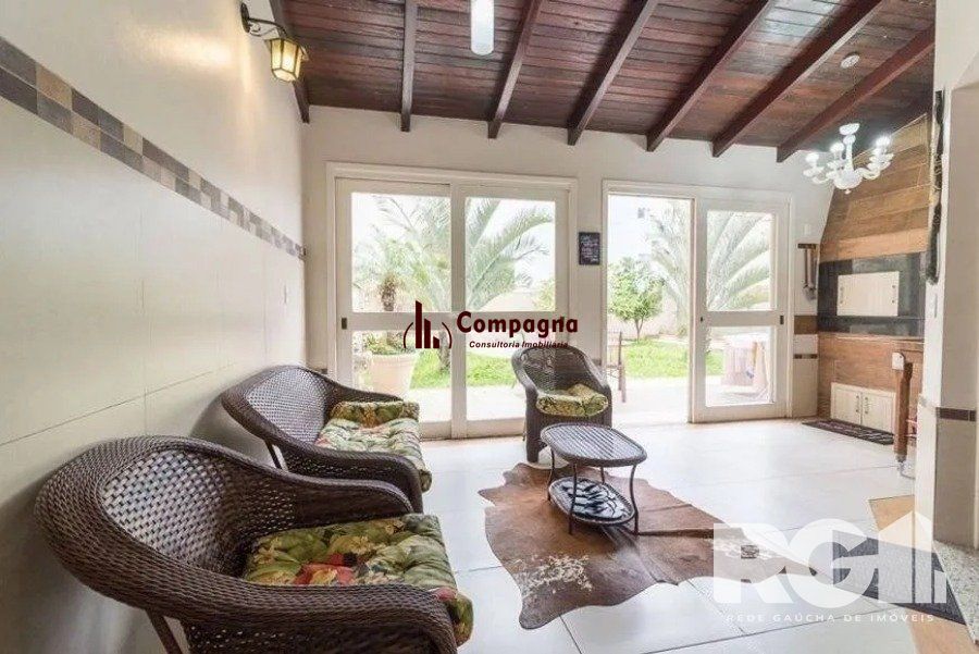 Casa 4 quartos à venda, 233m², Jardim Itu - Porto Alegre — foto 3