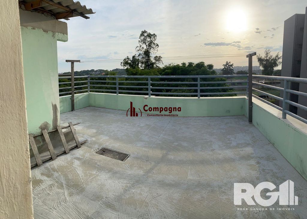 Cobertura com 2 dorm, 131 privativos, e 1 vaga de garagem, na R;  Ary Barroso Sarandi — foto 2