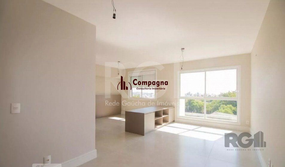 Apartamento para Locação/Aluguel - 45m², 1 dormitório, sendo 1 suites, 1 vaga - Petrópolis