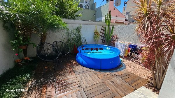 Casa em Porto Alegre, no bairro Hípica, com 3 dormitório(s), e 3 banheiros, à venda. — foto 4