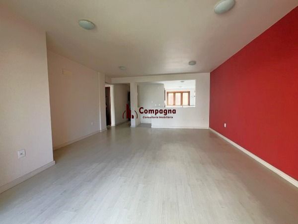 Apartamento em Porto Alegre, no bairro Tristeza, com 2 dormitório(s), e 2 banheiros, à venda. — foto 5