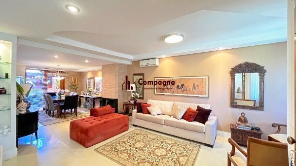 Casa Condominio em Porto Alegre, no bairro Cristal, com 4 dormitório(s), e 4 banheiros, à venda. — foto 5