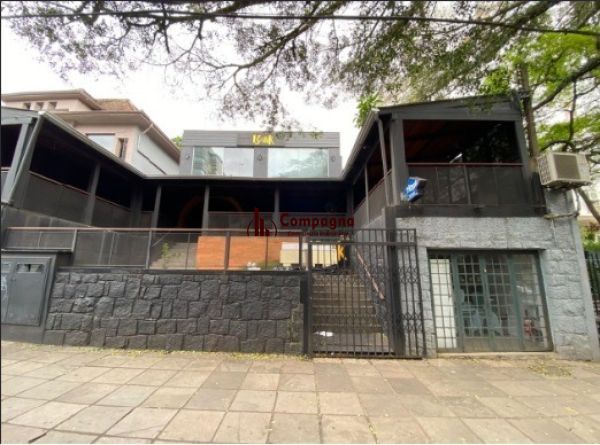 Casa Comercial em Porto Alegre, no bairro Moinhos de Vento, e 0 banheiros, à venda. — foto 4