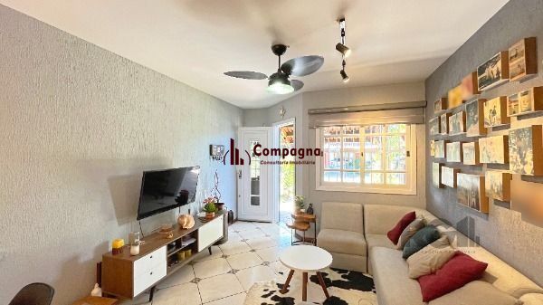 Casa Condominio em Porto Alegre, no bairro Cavalhada, com 3 dormitório(s), e 3 banheiros, à venda. — foto 5