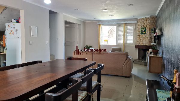 Casa para Venda - 177m², 3 dormitórios, sendo 1 suites, 2 vagas - Hípica — foto 5