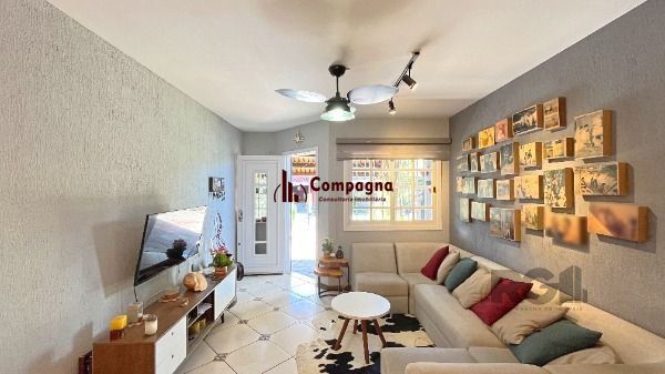 Casa Condominio em Porto Alegre, no bairro Cavalhada, com 3 dormitório(s), e 3 banheiros, à venda. — foto 4