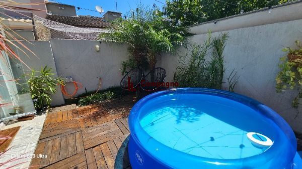 Casa em Porto Alegre, no bairro Hípica, com 3 dormitório(s), e 3 banheiros, à venda. — foto 5