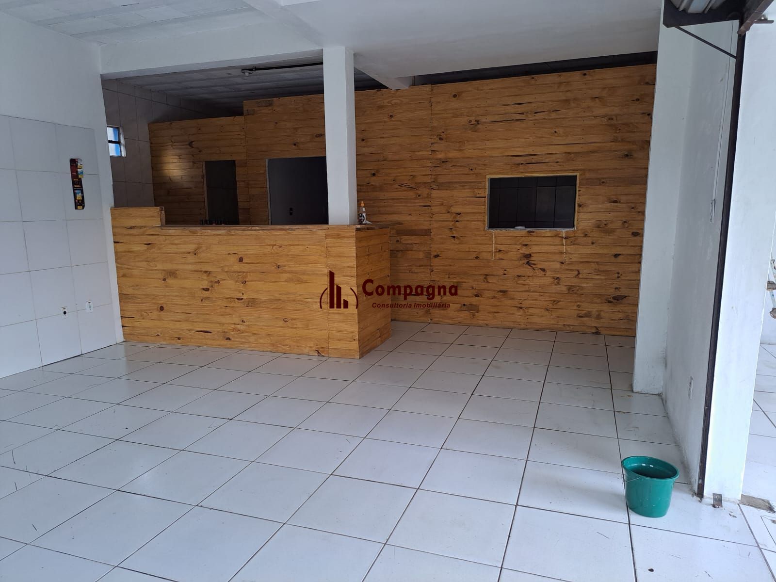 Excelente terreno de esquina com dois prédios (comercial e residencial) — foto 3