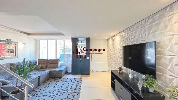 Casa em Porto Alegre, no bairro Hípica, com 3 dormitório(s), e 3 banheiros, à venda. — foto 5