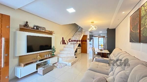 Casa em Porto Alegre, no bairro Guarujá, com 2 dormitório(s), e 2 banheiros, à venda. — foto 5