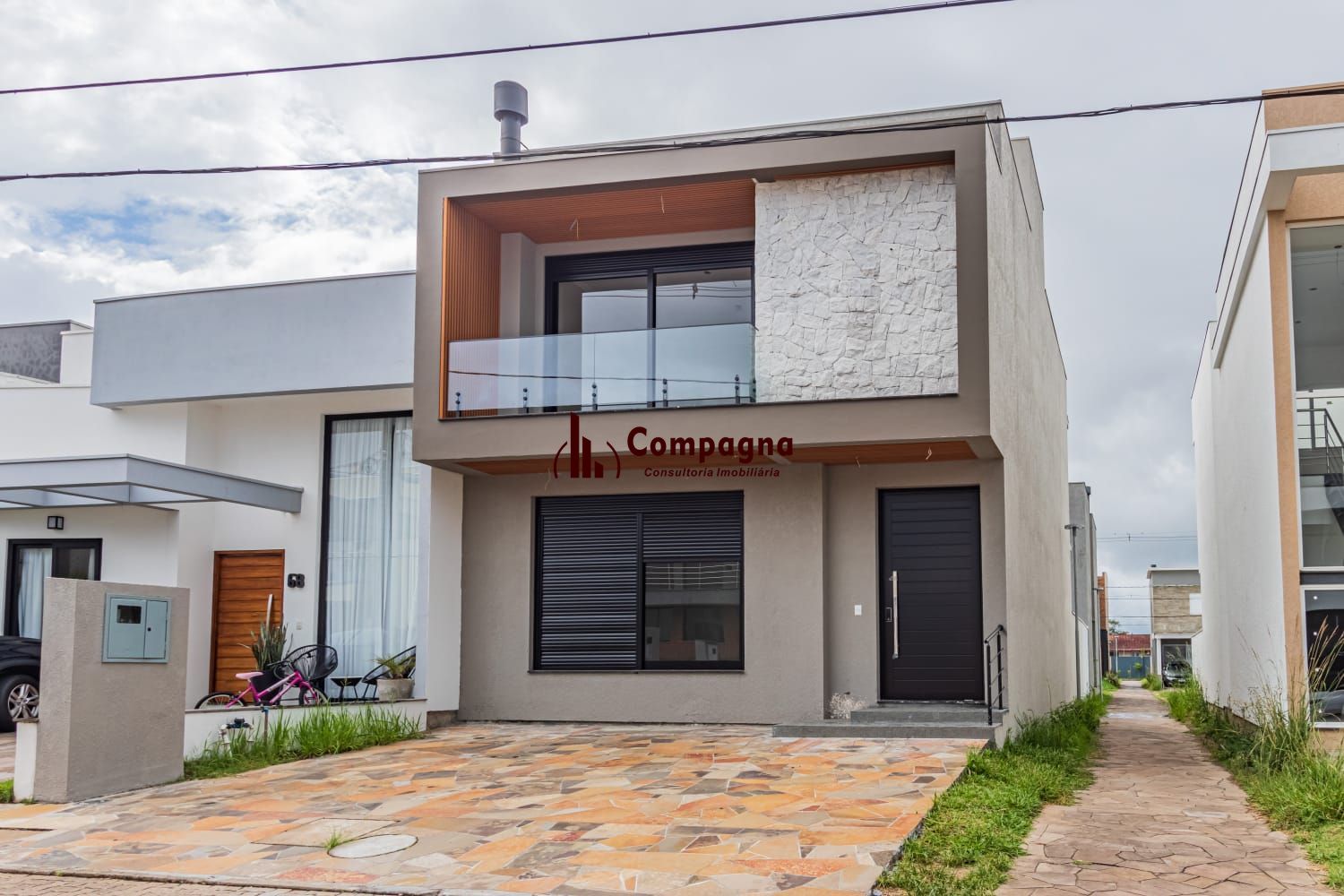 Sobrado  Condominio Amalffi com 03 suites - 180m² zona Sul de Porto Alegre — foto 2