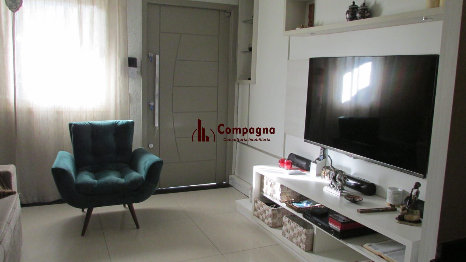 Casa na Zona sul de Porto Alegre com 02 dormitórios e pátio. — foto 4