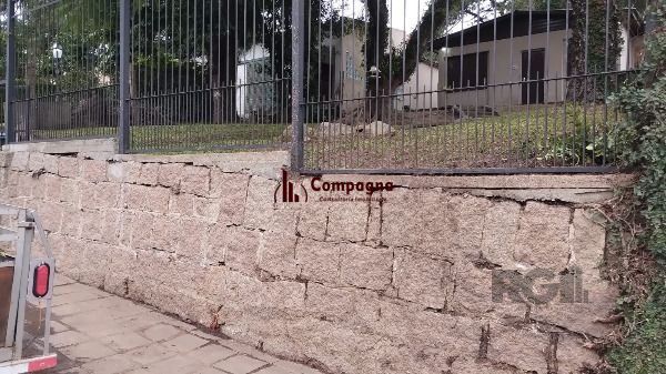 Terreno em Porto Alegre, no bairro Tristeza, à venda. — foto 2