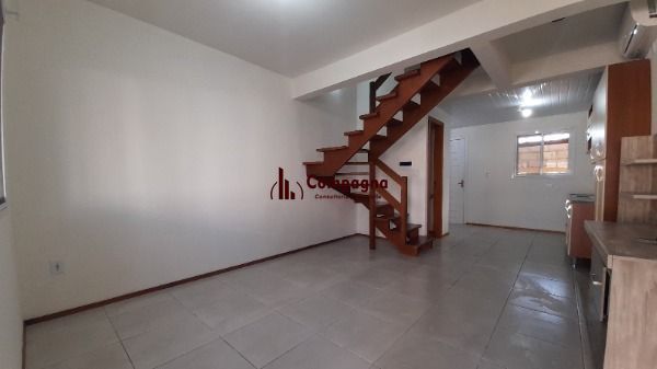 Casa Condominio em Porto Alegre, no bairro Restinga, com 2 dormitório(s), e 2 banheiros, à venda. — foto 3