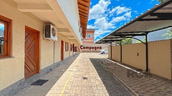 Casa Condominio em Porto Alegre, no bairro Coronel Aparício Borges, com 2 dormitório(s), e 2 banheiros, à venda. — foto 3