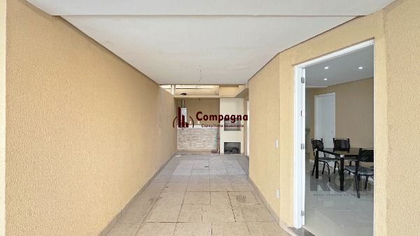 Casa Condominio em Porto Alegre, no bairro Ipanema, com 3 dormitório(s), e 3 banheiros, à venda. — foto 3