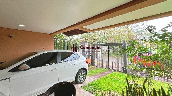 Casa em Porto Alegre, no bairro Hípica, com 3 dormitório(s), e 3 banheiros, à venda. — foto 5