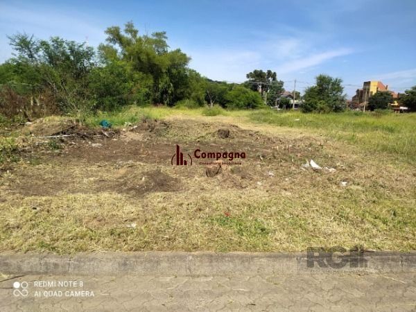Terreno em Porto Alegre, no bairro Espírito Santo, à venda.