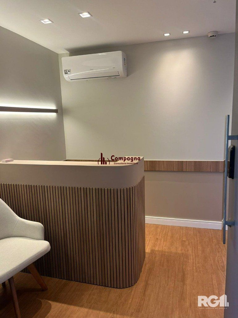 Sala Comercial à venda, 30m², Teresópolis - Porto Alegre — foto 2