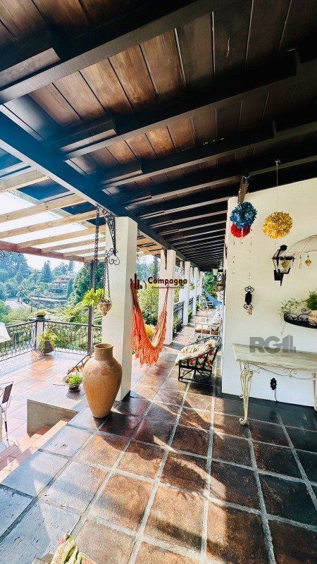 🏡 MARAVILHOSA CASA EM GRAMADO – PRÓXIMA AO LAGO NEGRO — foto 2