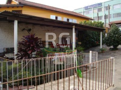 🏡 CASA AMPLA COM 7 DORMITÓRIOS NO BAIRRO GLÓRIA – PORTO ALEGRE — foto 3