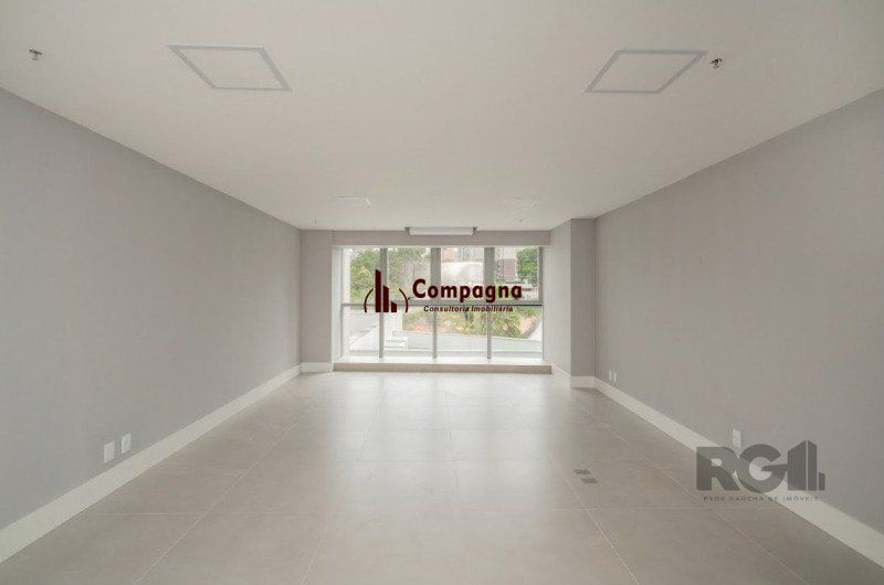 Sala Comercial à venda, 48m², Petrópolis - Porto Alegre — foto 3