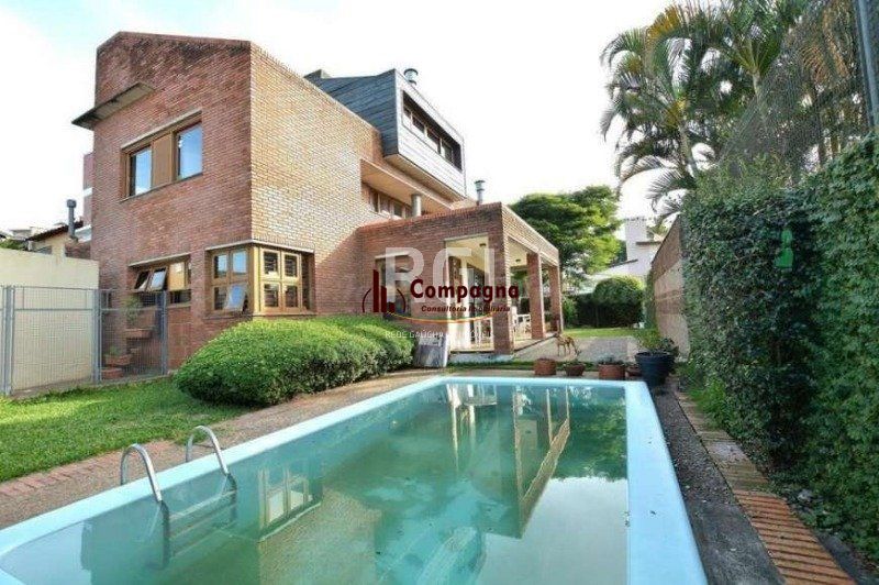 Casa para Venda - 276m², 3 dormitórios, sendo 1 suites, 5 vagas - Medianeira — foto 2