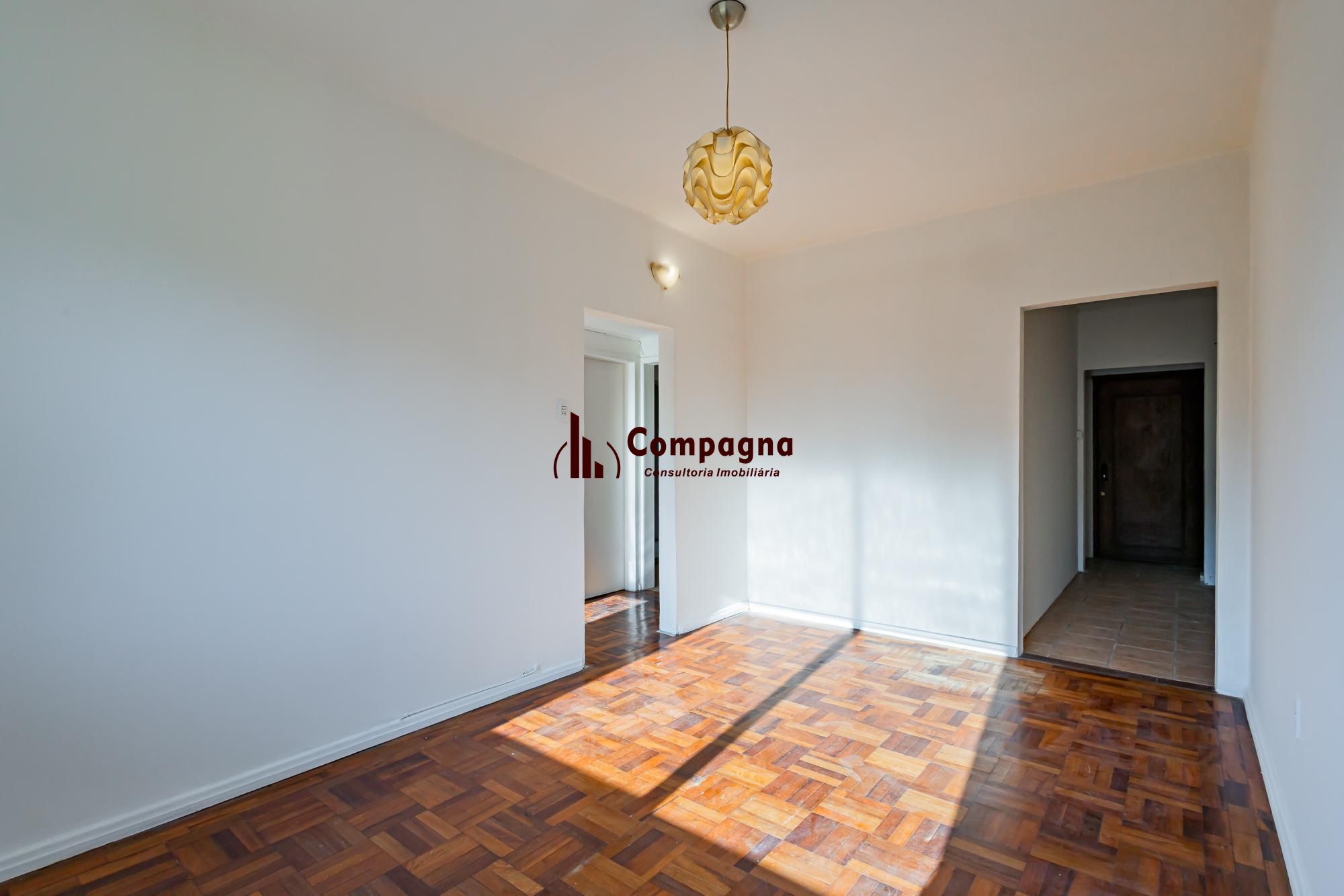 Apartamento de 2 Quartos com pátio no bairro Petrópolis — foto 2