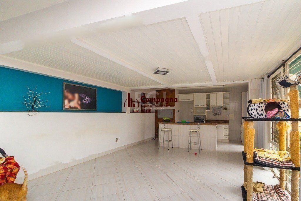 Casa para Venda - 350m², 3 dormitórios, sendo 2 suites, 5 vagas - Santo Antonio — foto 5