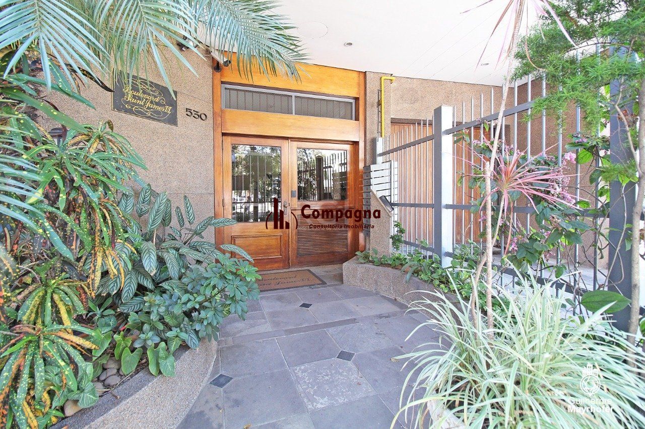 Apartamento para Venda - 76.17m², 2 dormitórios, sendo 1 suites, 2 vagas - Menino Deus — foto 2
