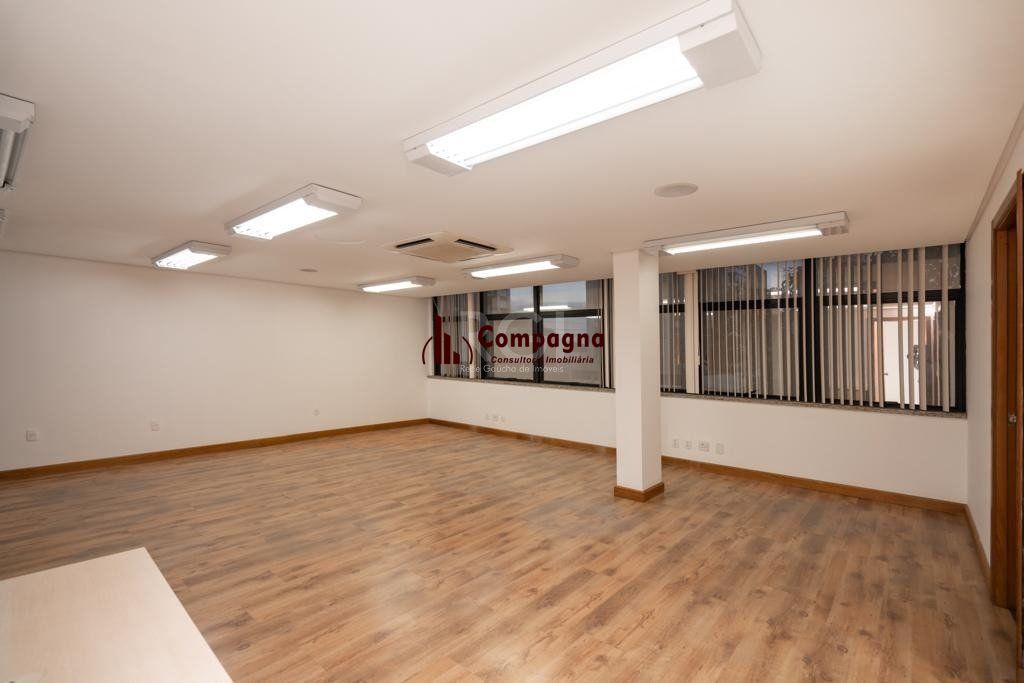 Sala Comercial à venda, 162m², Auxiliadora - Porto Alegre — foto 2