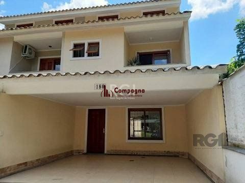 Casa 3 quartos à venda, 186m², Cavalhada - Porto Alegre
