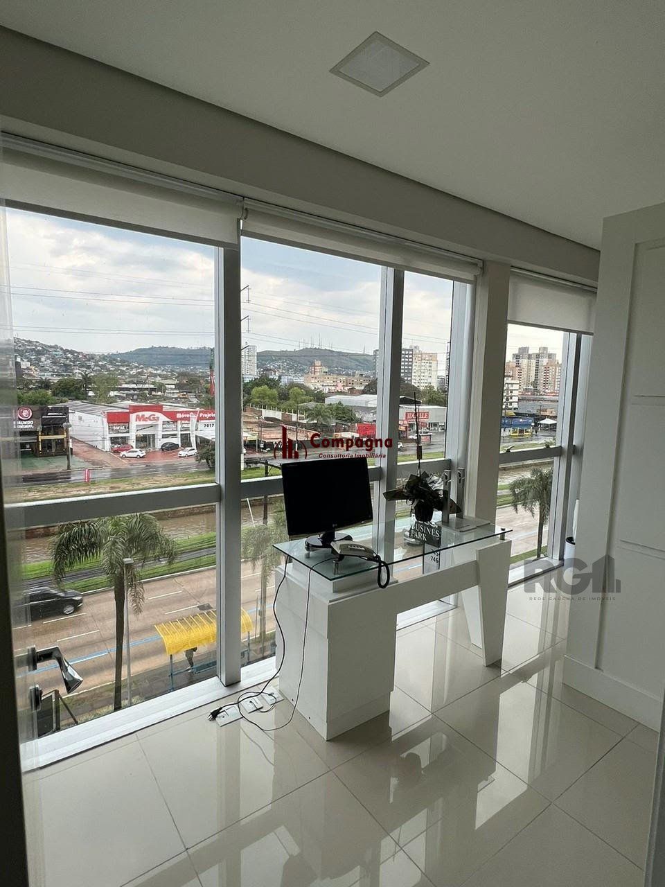 Conjunto/Sala para Venda - 118m², 3 vagas - Central Parque